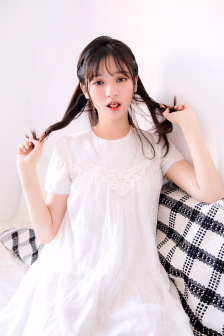爸爸不在家后妈照顾继子